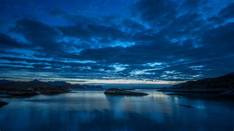 Beautiful Blue Water Sky Bay Islands Mountains Hd