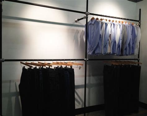 39 Diy Retail Display Ideas From Clothing Racks To Signage