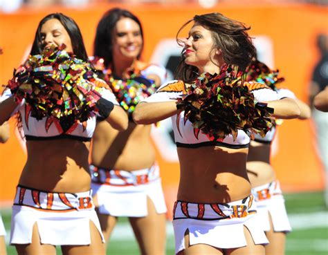 Ben Gals Cheerleader Lawsuit Cites Low Pay ‘no Slouching Breasts No
