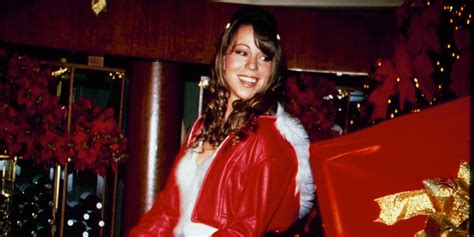 Mariah Careys “all I Want For Christmas Is You” Reaches No 1—25 Years