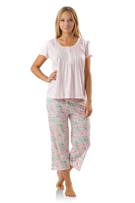 Casual Nights Womens Short Sleeve Floral Capri Pajama Set