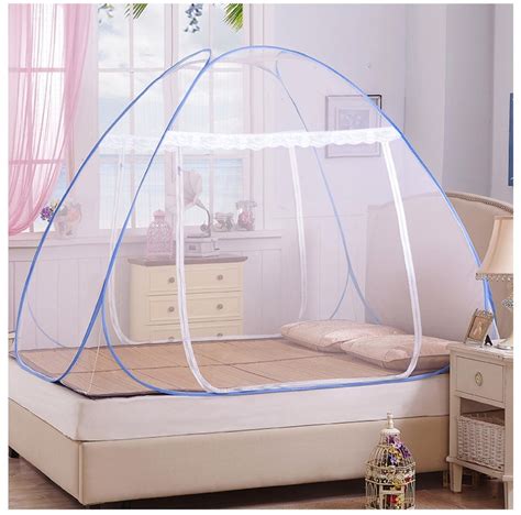Bila memilih model dan desain tempat tidur memiliki model tempat tidur seperti ini dapat memberimu area kosong yang lebih luas lagi. Gambar Kelambu Khemah | Arsitekhom