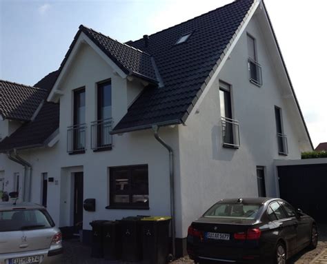 Huf haus on a hill. Doppelhaus 23 - Werth Haus WohnBau GmbH