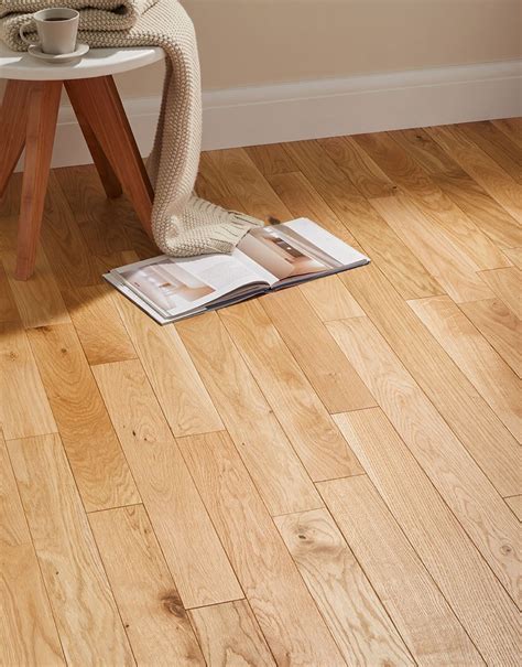 Why Solid Oak Hardwood Flooring Is The Perfect Choice For Your Home Flooring Designs