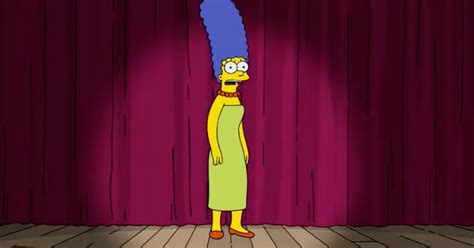 Marge Simpson Fires Back At Trumps Campaign Adviser For Comparing Her