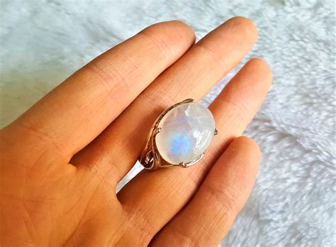 Learn how to size a sterling silver ring with a stone in it without using a laser welder. Eliz Sterling Silver 925 Ring Moonstone Cabochon Cut ...