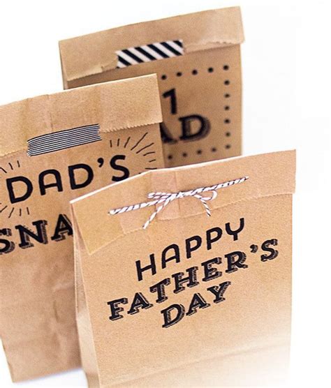 A fun 3d card that you can either make by using our handy template or by tracing a child's hand (this making it even more personal). 10 DIY gifts from the kids: Father's Day Gift Guide 2014
