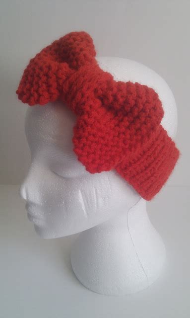 Stylish and warm, this hat has it all.this is a fast and fun pattern to make, however it is meant for intermediate knitters with basic knowledge of slipped stitches, yarn overs, and purling. Knit Hat With Ponytail Hole