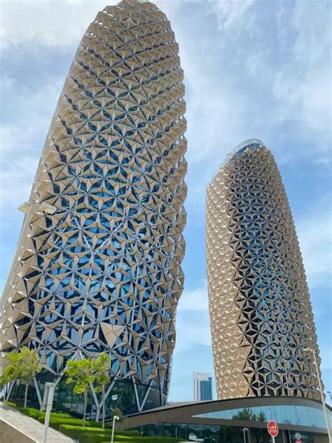 12 Famous Abu Dhabi Landmarks And Iconic Buildings In Abu Dhabi