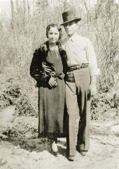 Bonnie Elizabeth Parker October 1 1910 May 23 1934 And Clyde Chestnut Barrow Aka Clyde