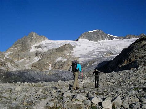 Tiefen Glacier Photos Diagrams And Topos Summitpost