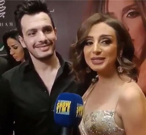 بسمة وهبة تكشف من لندن حقيقة إصابتها بالسرطان #بسمة_وهبة #السرطان المزيد من التفاصيل والفيديوهات ضيفة الفقرة مع سارة دندراوي الإعلامية بسمة وهبة. أحمد إبراهيم وأنغام.. قصة حب بدأت قبل 20 سنة.. وقرار زواج ...