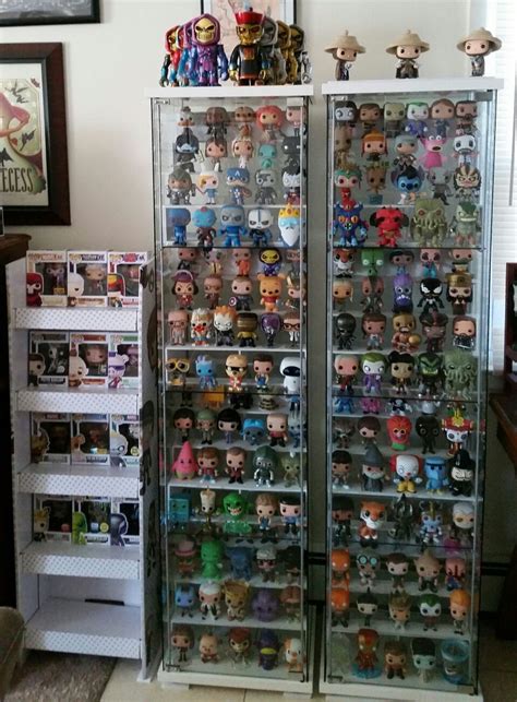 Overstock.com has been visited by 1m+ users in the past month Vitrine Funko Pop