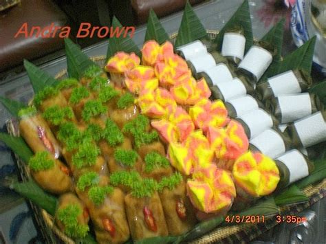 Dikasihnya pas lamaran atau akad nikah? www.kueandrabrown.com: Hantaran Seserahan Lamaran Nuansa ...