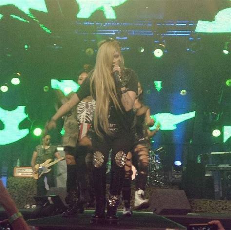 Avril Lavigne ~ Jimmy Kimmel Live Avril Lavigne Photo 35609663 Fanpop
