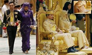 Prince abdul malik of brunei exchanged wedding vows. Sultan of Brunei's son Prince Abdul Malik gets married in ...