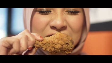 Aroma Crispy Chicken Teaser Ft Shazlina Abdullah Youtube