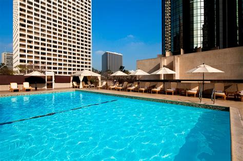 Downtown La Hotel With Pool The Westin Bonaventure Hotel And Suites