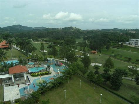 The golf course is not the only star here. NILAI SPRINGS RESORT HOTEL (R̶M̶ ̶3̶0̶8̶) RM 270: UPDATED ...