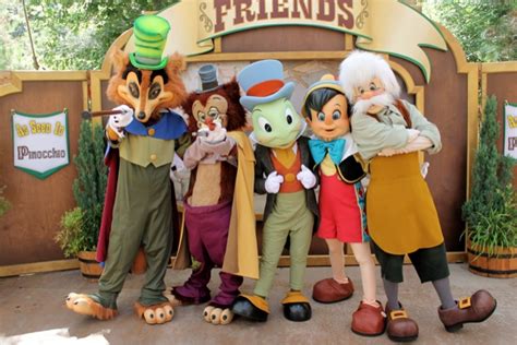 Unofficial Disney Character Hunting Guide Long Lost Friends At
