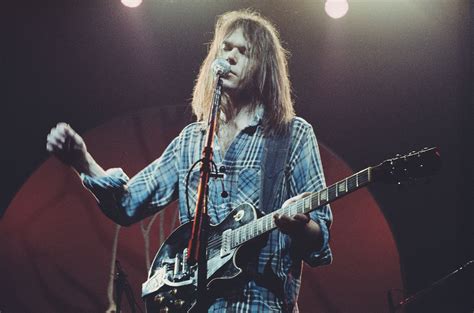 Neil Young's 25 Best Songs: Staff Picks | Billboard