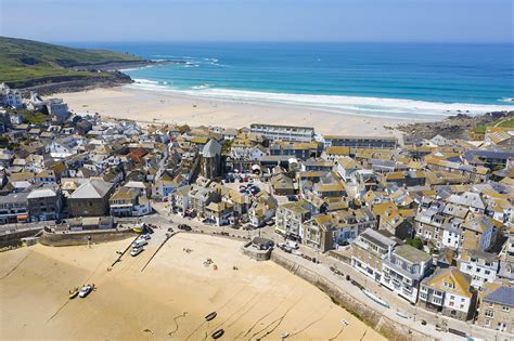 10 Most Picturesque Villages In Cornwall Head Out Of London On A Road