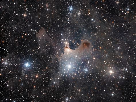 Vdb141 Ghost Nebula — Aapod2com