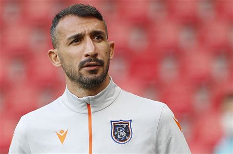 08 haziran 2021, 17:29 i̇ha Şampiyon Başakşehir Mehmet Topal'ın sözleşmesini uzattı ...