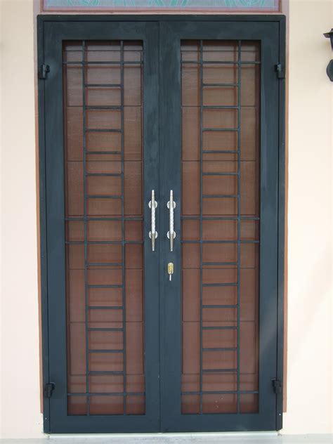 Untuk melihat contoh gambar pagar rumah, canopy, teralis jendela, pintu besi, railing tangga/balkon minimalis atau tempa dan lainnya silahkan klik di lihat gambar untuk informasi dan pemesanan silahkan hubungi kami 087888294104 siap melayani. BENGKEL LAS PERMATA ABADI MEDAN: GAMBAR TERALIS BESI