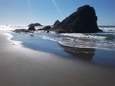 24 hours in cannon beach, oregon: Brookings, Oregon.... Harris Beach! | West coast travel ...