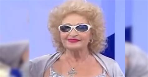 Infatti franco garna utilizza parecchio i social network pubblicando foto dei suoi viaggi e curiosità su uomini e donne. Ricordate Angela Favolosa Cubista, la dama del trono over ...
