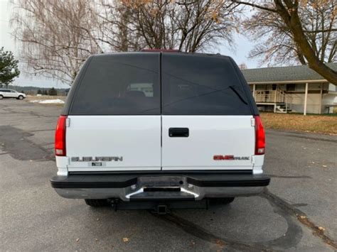 Selling At No Reserve 1994 Gmc Suburban Sle K2500 4x4 Low Miles