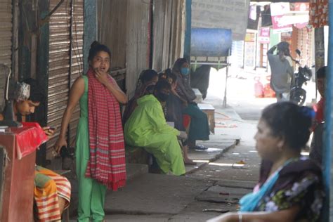 Coronavirus Bangladesh Sex Workers Beaten Up By Brokers As Customers