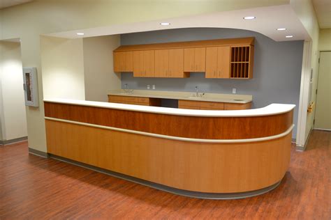 Kindred Hospital Nurses Station-Dayton, OH - Vaughn Interior Concepts