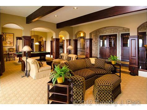 This 2000 model double wide is beautifully decorated and has a ton of country cottage manufactured home decorating ideas. Even Beautifully-Decorated Homes can Benefit from Staging