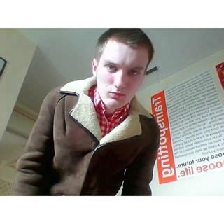 Information and translations of suedehead in the most comprehensive dictionary definitions resource on the web. suedehead haircut - Recherche Google