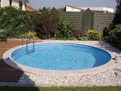 Rund um das schwimmbecken eröffnet sich ein weiter gestaltungshorizont. Image result for poolgestaltung stahlwandbecken | Kleine ...