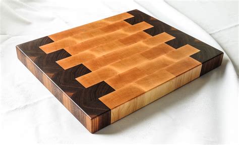 Custom Wood Cutting Boards