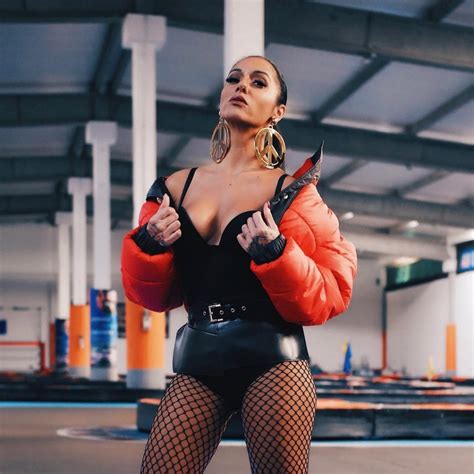 Ana malhôa was born on august 6, 1979 in são sebastião da pedreira, lisbon, portugal as ana sofia lopes malhoa. Ana Malhoa vira bumbum para a câmara e fãs ficam atordoados