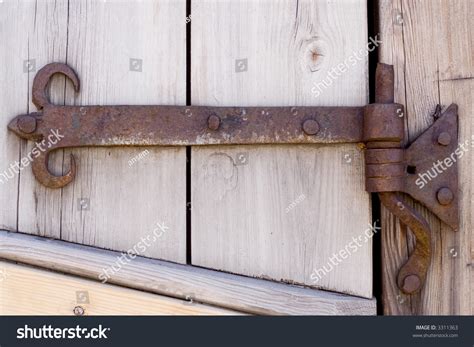 When the frame and door are the same thickness and completely flush, these hinges fit in between them, leaving only the knuckle visible. The Old-Fashioned Rusty Forged Hinge (Forged Near 18th ...
