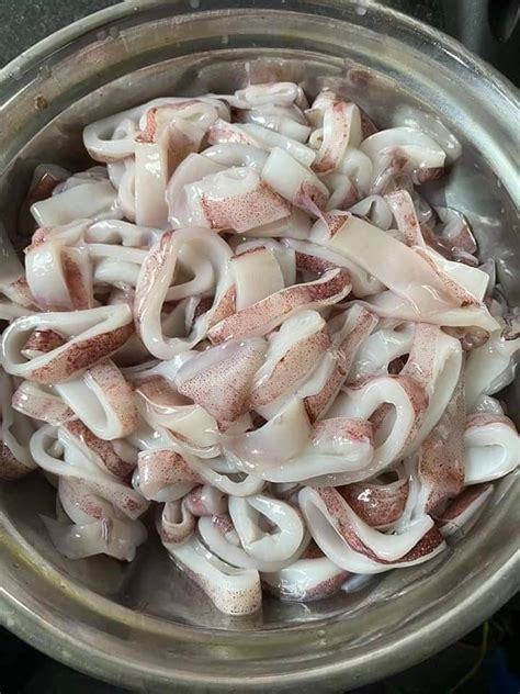 Goreng deep fry sampai golden brown. Cara Masak Sotong Goreng Tepung Yang Rangup & Elok Kejadiannya