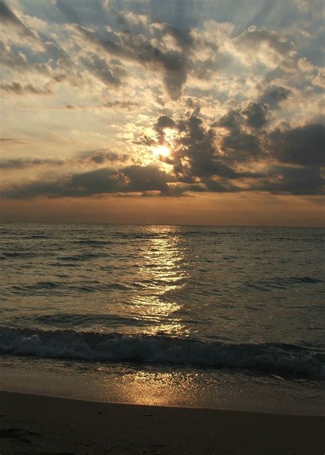 Free Miami Beach Sunrise Stock Photo