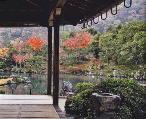 Japanese Zen Gardens By Yoko Kawaguchi And Alex Ramsay Frances Lincoln