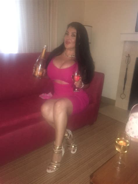 TW Pornstars 2 Pic Miss Jaylene Rio Twitter Time 4 Some Champagne