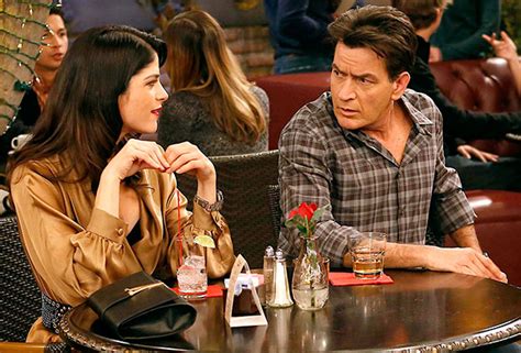 Charlie Sheen Tv Roles Photos From Two And A Half Men More Tvline