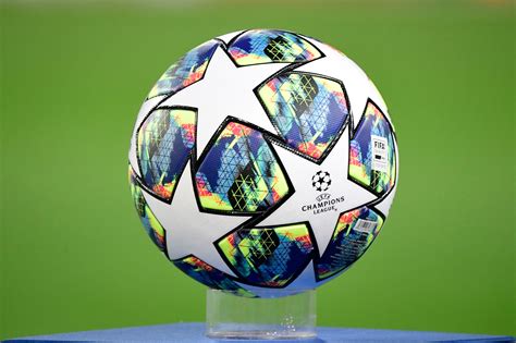 Ballon Finale Ligue Des Champions 2021 - Ballon Ligue Des Champions Finale 2021 Adidas Balles De 
