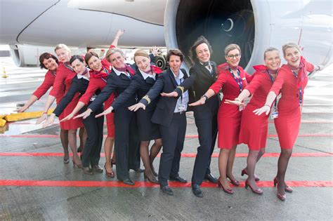 Maybe you would like to learn more about one of these? Brussels Airlines met 100% vrouwelijke crew naar Kigali en ...
