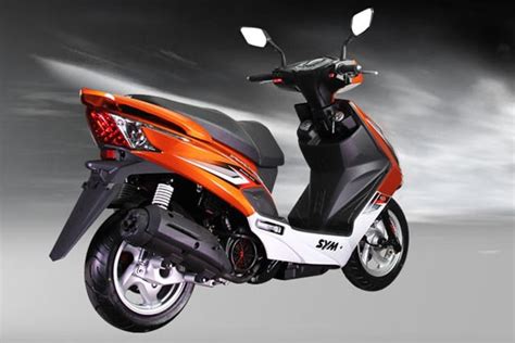 Sym fighter produced by sym. SYM 2014 New Fighter 150 ZR雙碟版 | 車款介紹 - Yahoo奇摩汽車機車