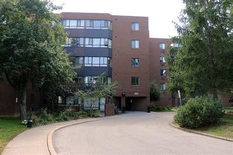 It has building amenities including on site laundry, and residents lounge. For rent: 382 Queenston St St Catharines, 2 bdrm Viewit ...