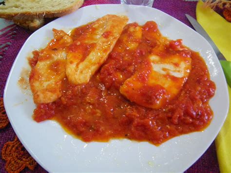 Scopri come preparare le scaloppine di pollo in gramolada, un secondo piatto facile e veloce da realizzare, perfetto per pranzo semplice ma gustoso. Scaloppine di pollo all'origano e Frittata al Pomodoro da ...